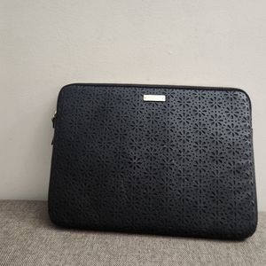Kate Spade Accesories Kate Spade Black Laptop Case Size 13”